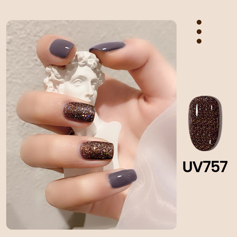 UV757