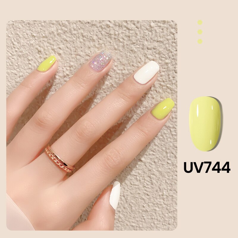 UV744