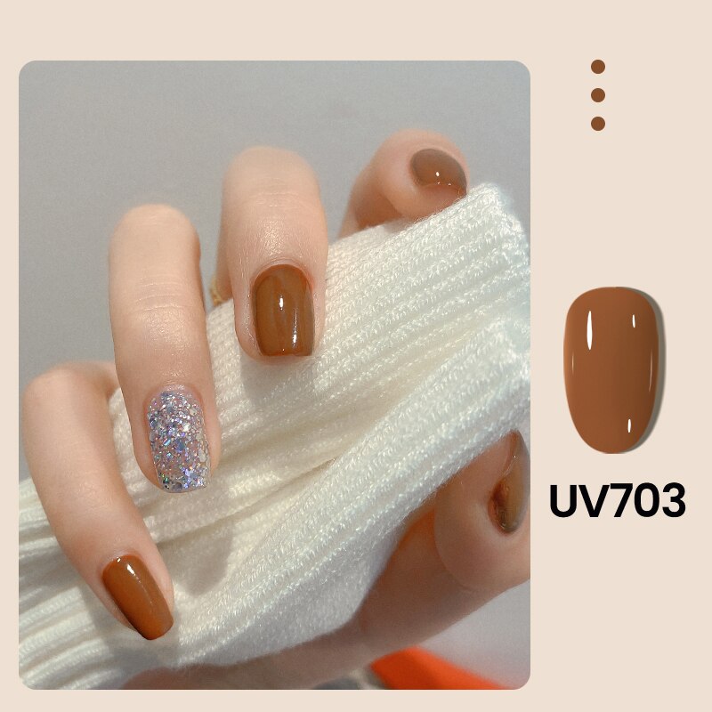 UV703